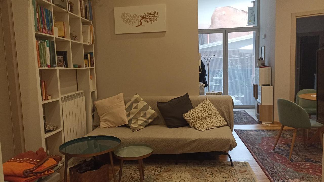 Apartment Sole And Luna In City Center คาตาเนีย ภายนอก รูปภาพ